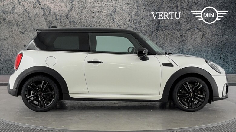 MINI Hatchback 1.5 Cooper Sport 3dr Auto Petrol Hatchback